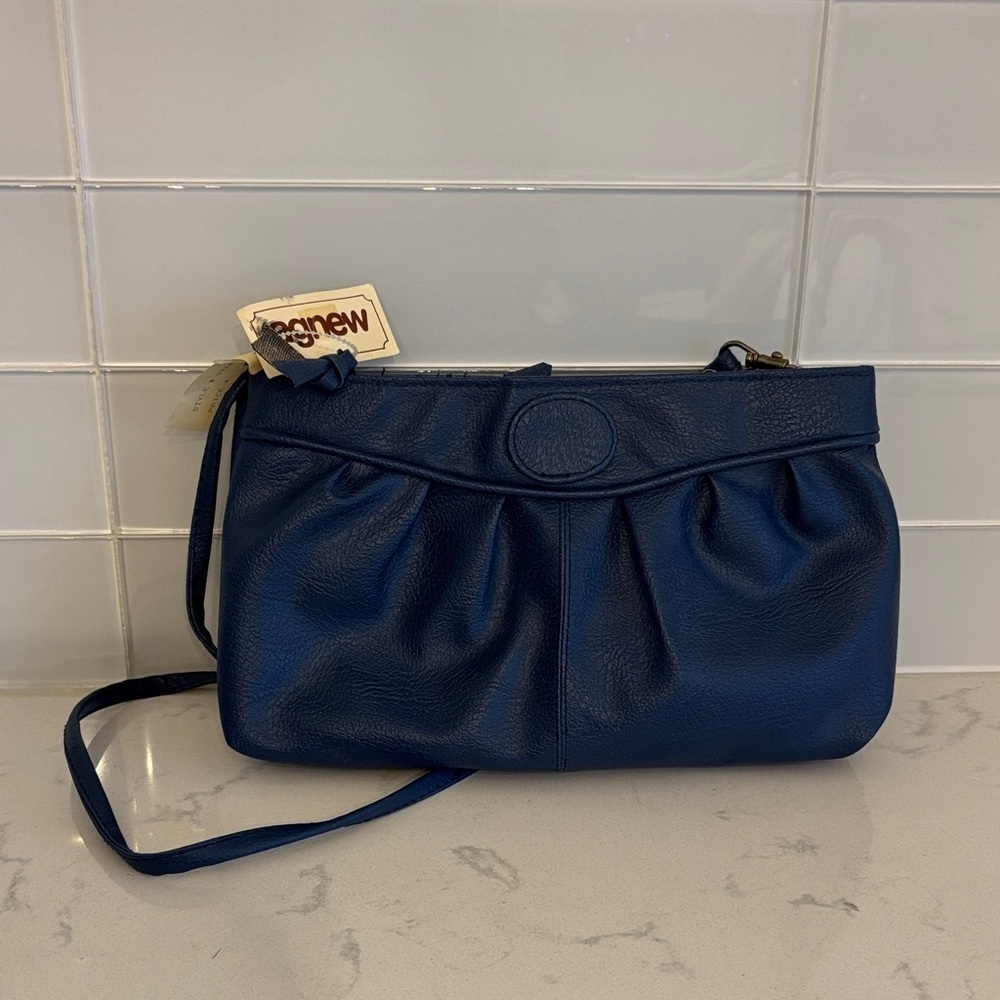 Vintage Agnew Navy Pebbled Crossbody Bag